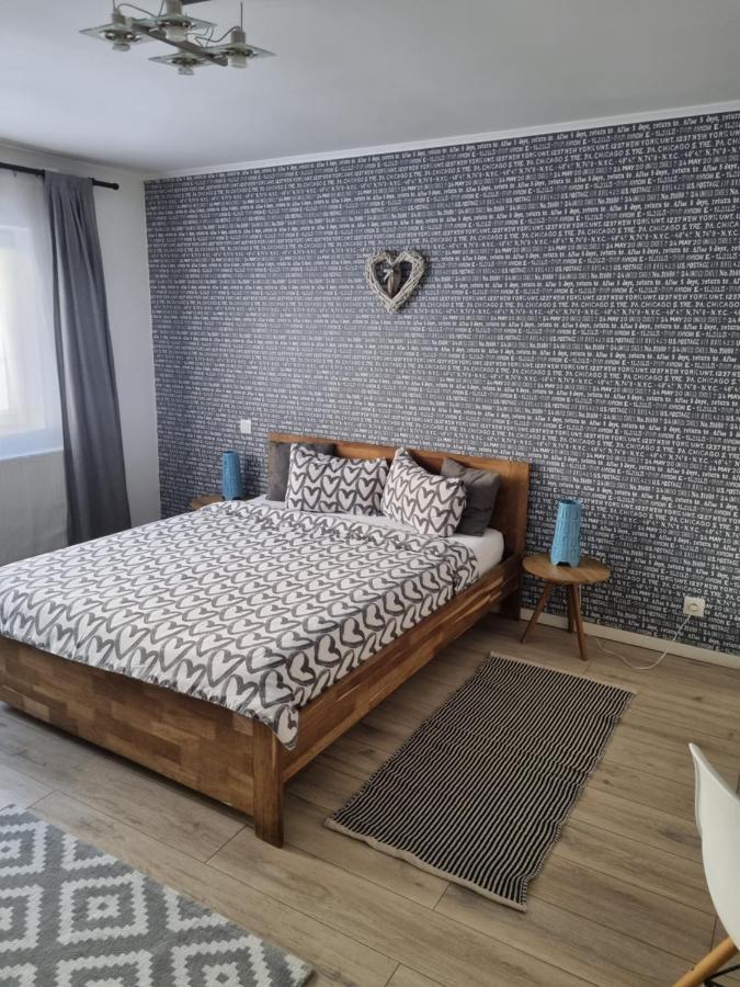 Dream Apartment Petroşani Eksteriør bilde